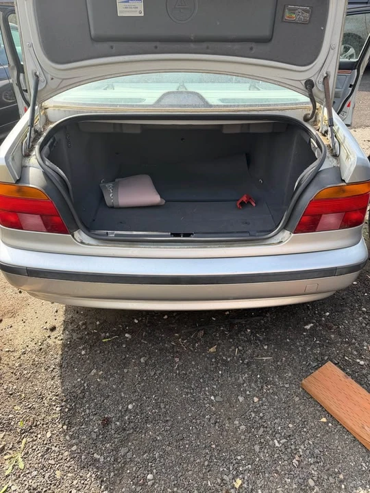 2000 BMW E39 5 Series - Image 6 of 10