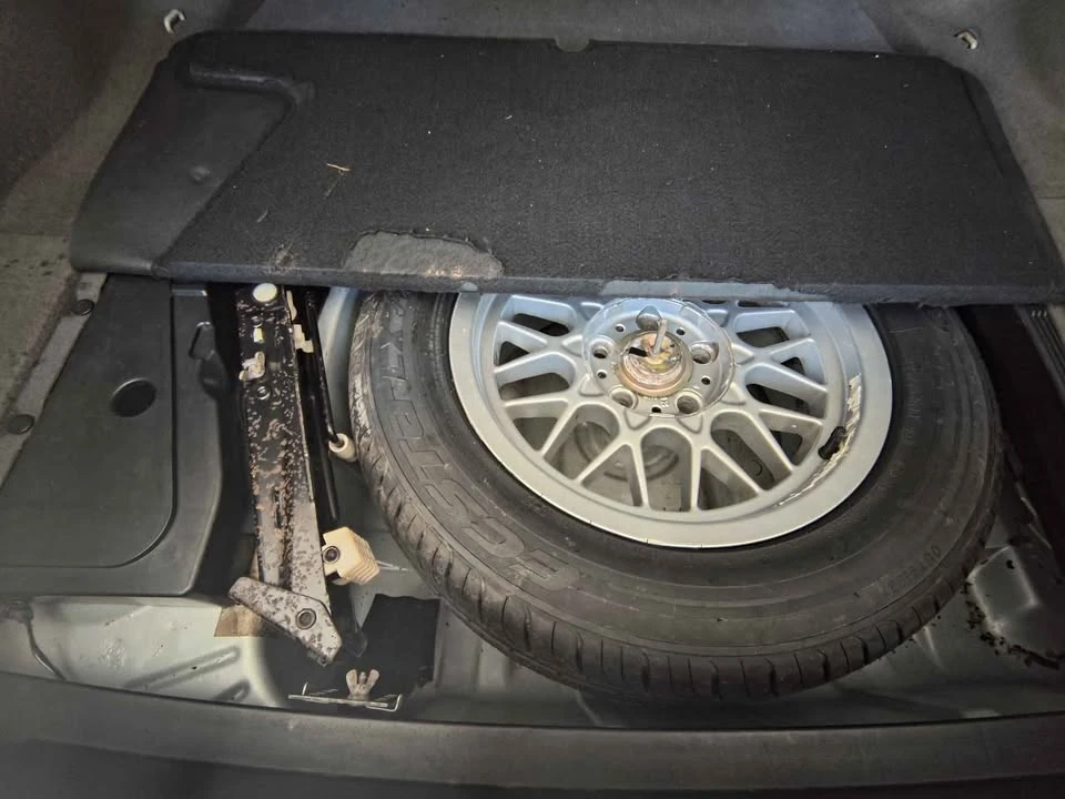 2000 BMW E39 5 Series - Image 17 of 17