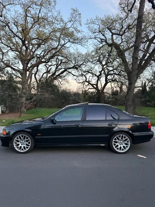 2000 BMW E39 5 Series - Image 2 of 13