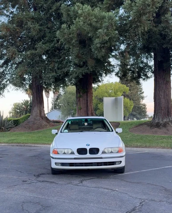 2000 BMW E39 5 Series - Image 2 of 8