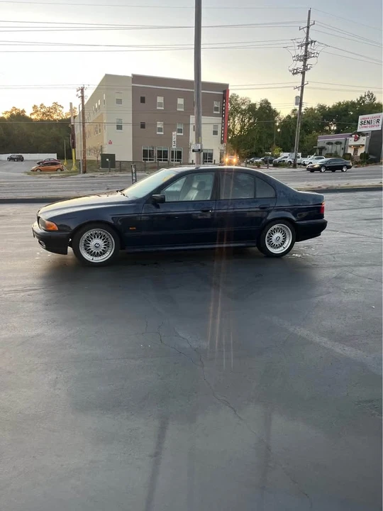2000 BMW E39 5 Series - Image 3 of 11