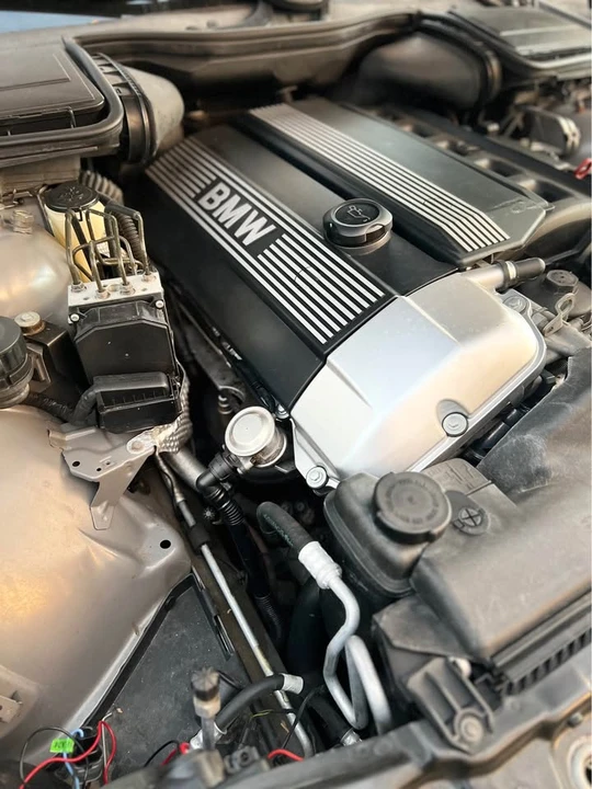 2000 BMW E39 5 Series - Image 13 of 18