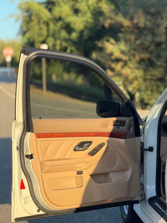 2000 BMW E39 5 Series - Image 16 of 18