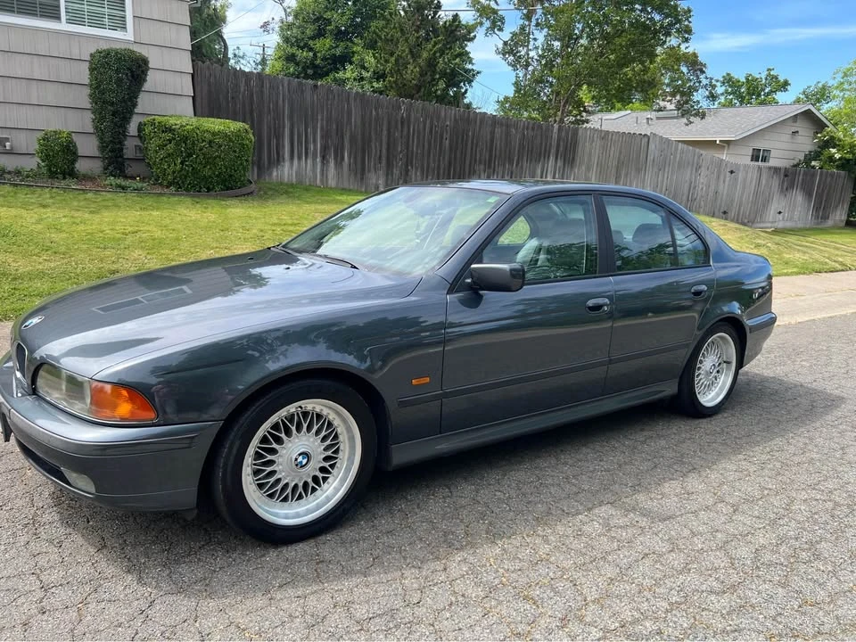 2000 BMW E39 5 Series - Image 2 of 7