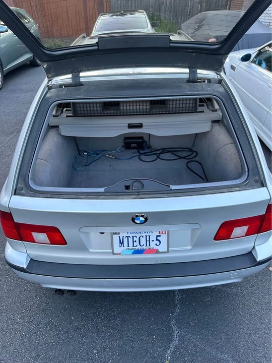 2000 BMW E39 5 Series - Image 10 of 11