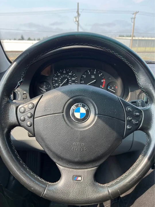 2000 BMW E39 540i - Image 10 of 11