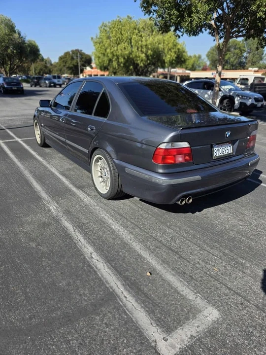 2000 BMW E39 540i - Image 3 of 16