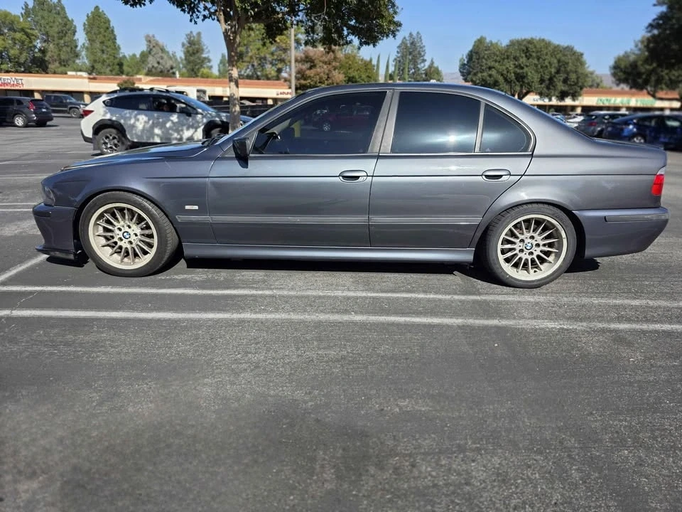 2000 BMW E39 540i - Image 2 of 16