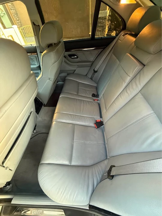 2000 BMW E39 540i - Image 9 of 11