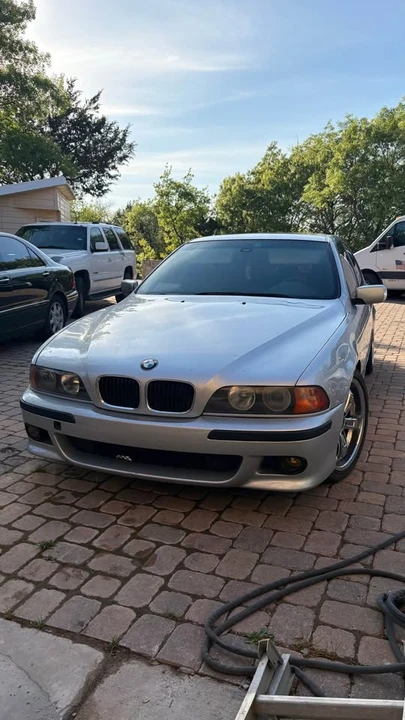 2000 BMW E39 540i - Image 5 of 9