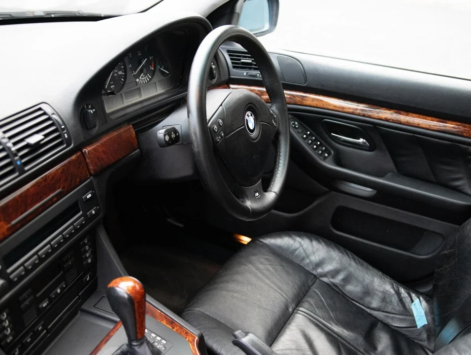 2000 BMW E39 5 Series - Image 19 of 30