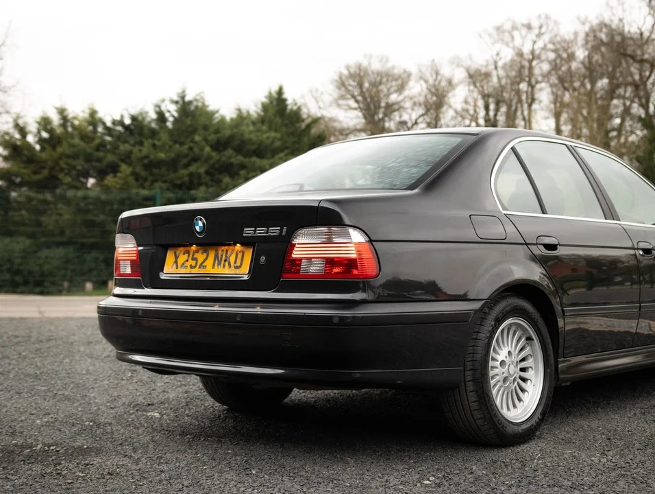 2000 BMW E39 5 Series - Image 11 of 30