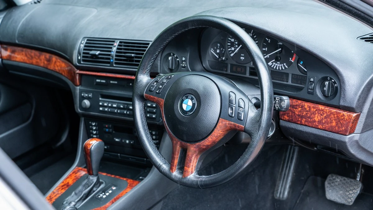 2000 BMW E39 5 Series - Image 17 of 30