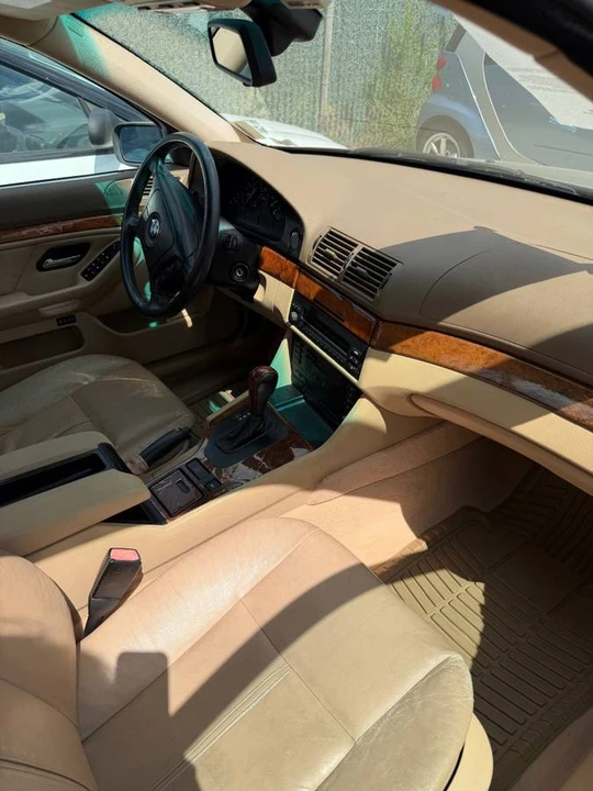 2000 BMW E39 5 Series - Image 2 of 3