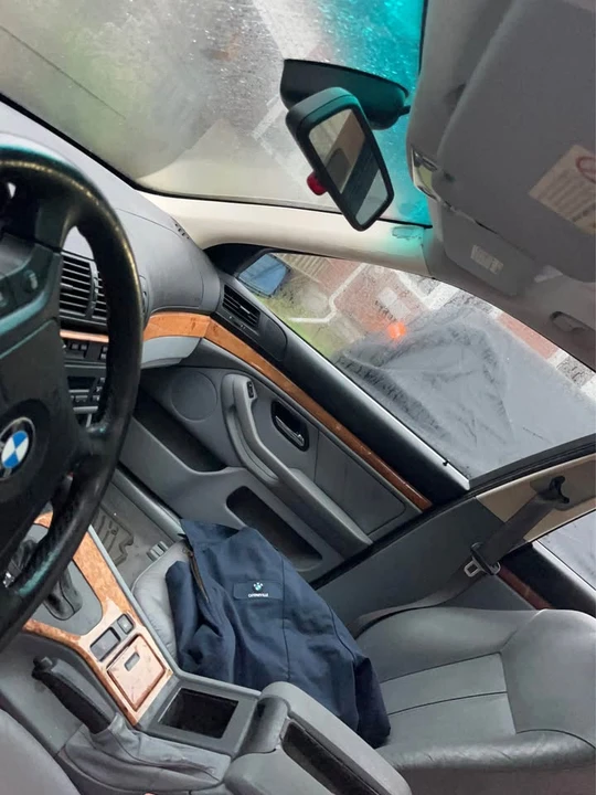 2000 BMW E39 5 Series - Image 5 of 10