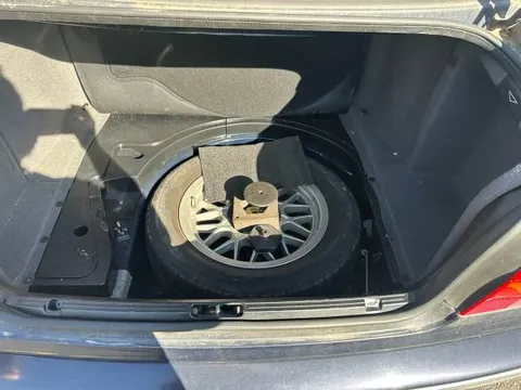 2000 BMW 528i