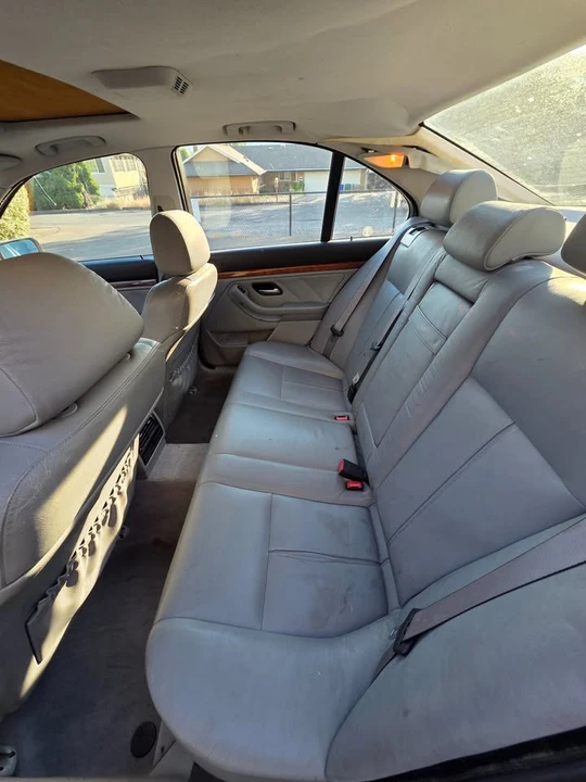 2000 BMW E39 5 Series - Image 11 of 12