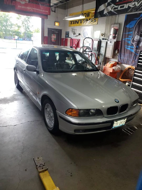 2000 BMW E39 5 Series - Image 2 of 24