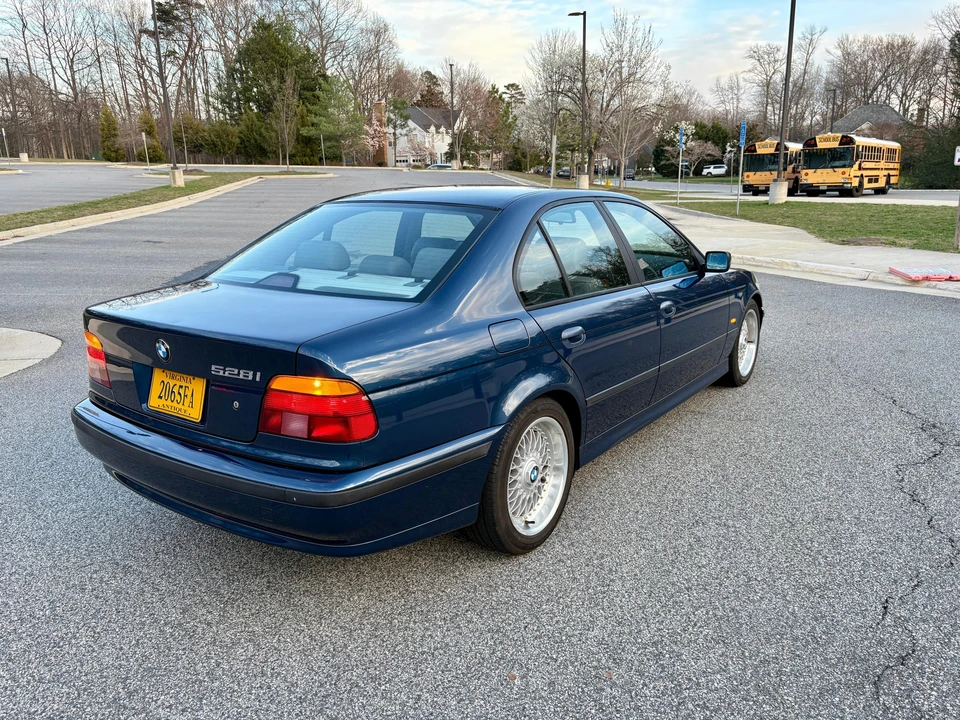 2000 BMW E39 5 Series - Image 15 of 31