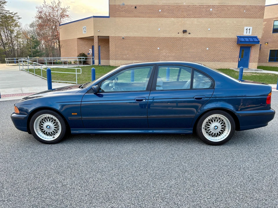 2000 BMW E39 5 Series - Image 10 of 31