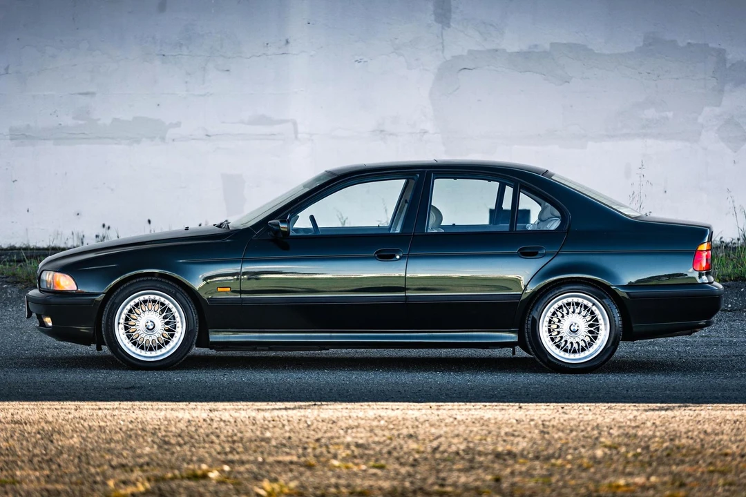 2000 BMW E39 5 Series - Image 3 of 31