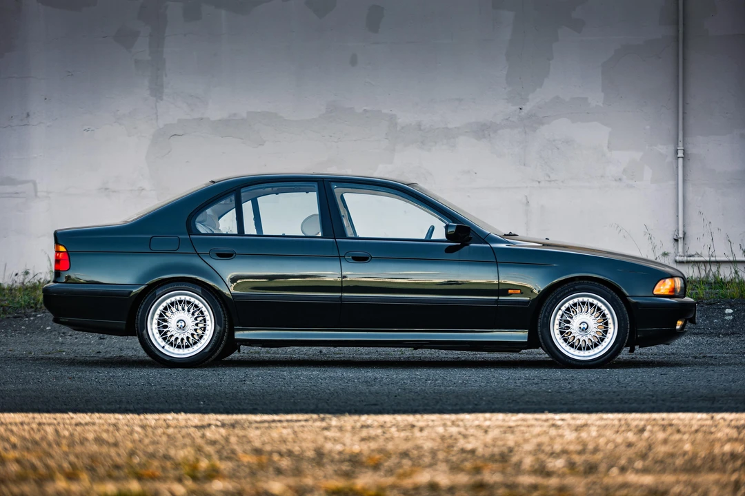 2000 BMW E39 5 Series - Image 19 of 31