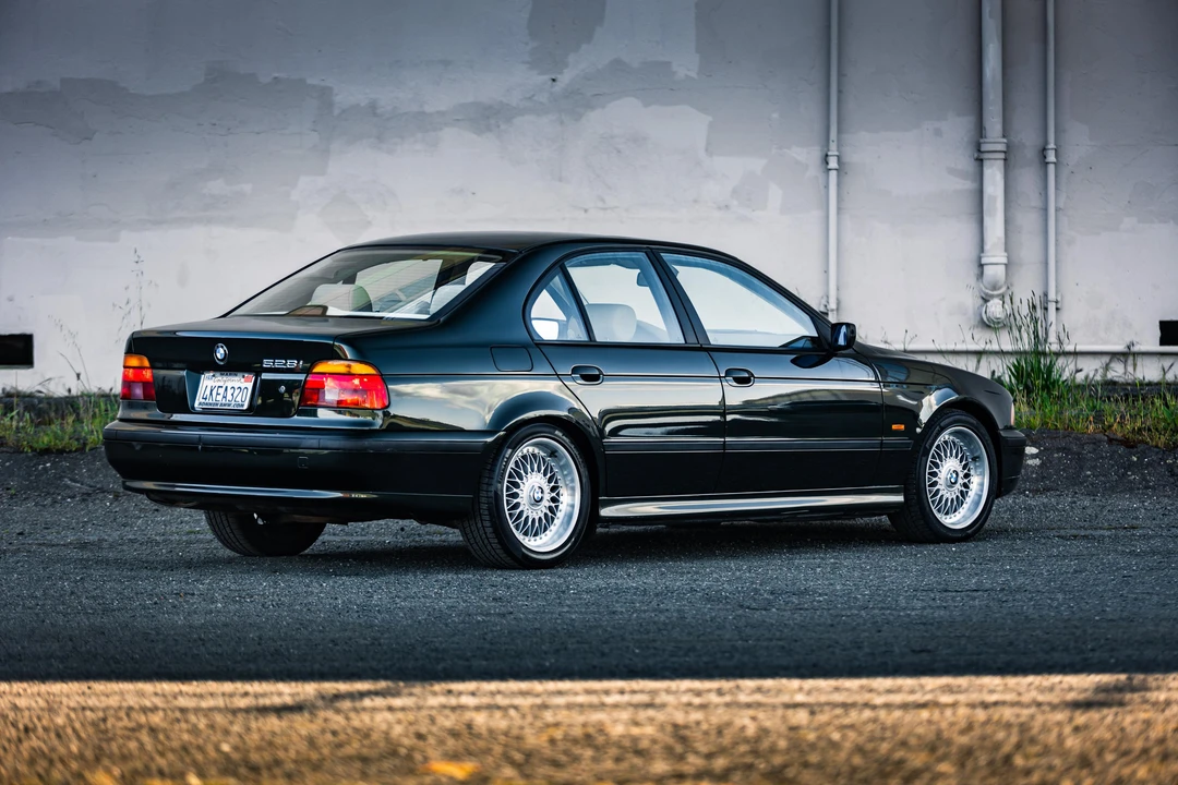 2000 BMW E39 5 Series - Image 17 of 31