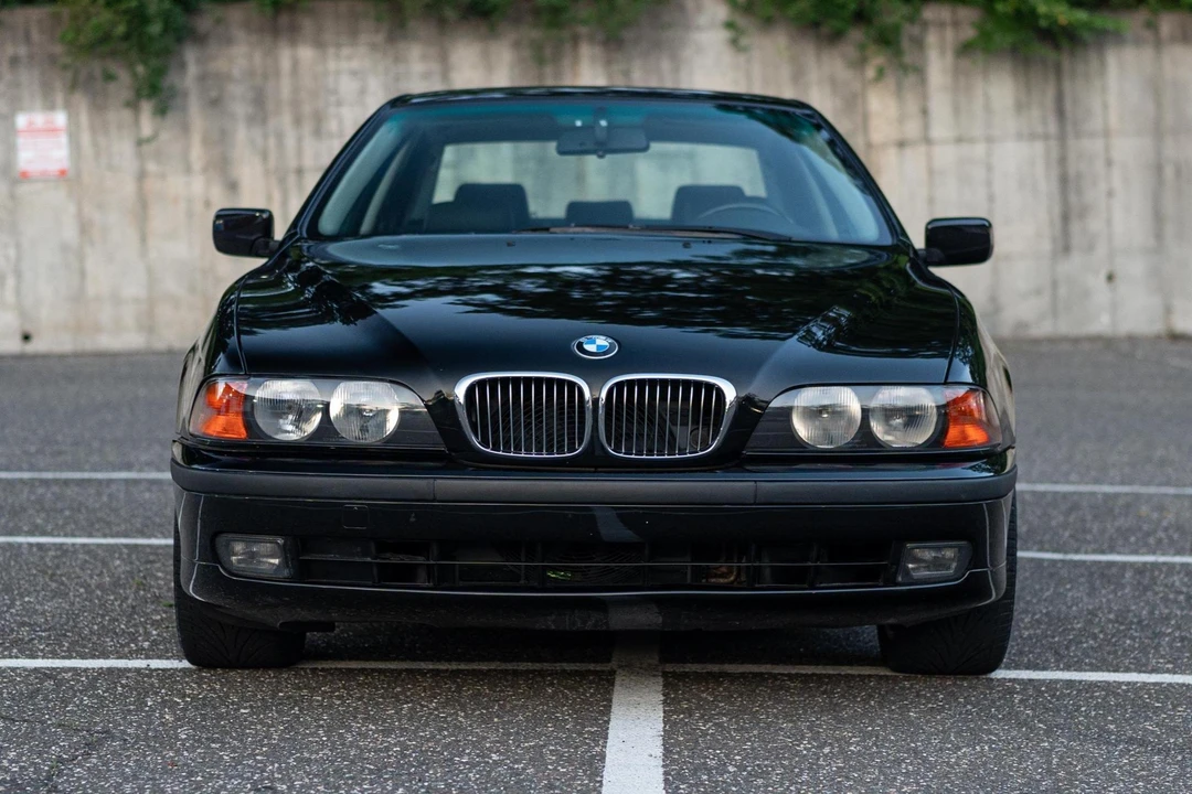 2000 BMW E39 5 Series - Image 2 of 31