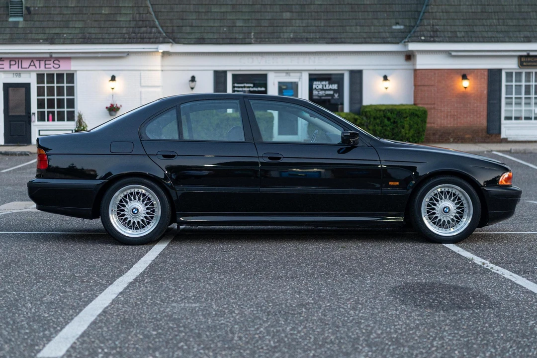 2000 BMW E39 5 Series - Image 3 of 31