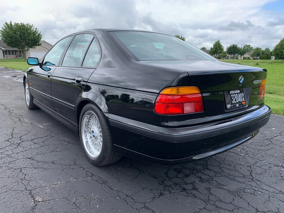 2000 BMW E39 5 Series - Image 11 of 31