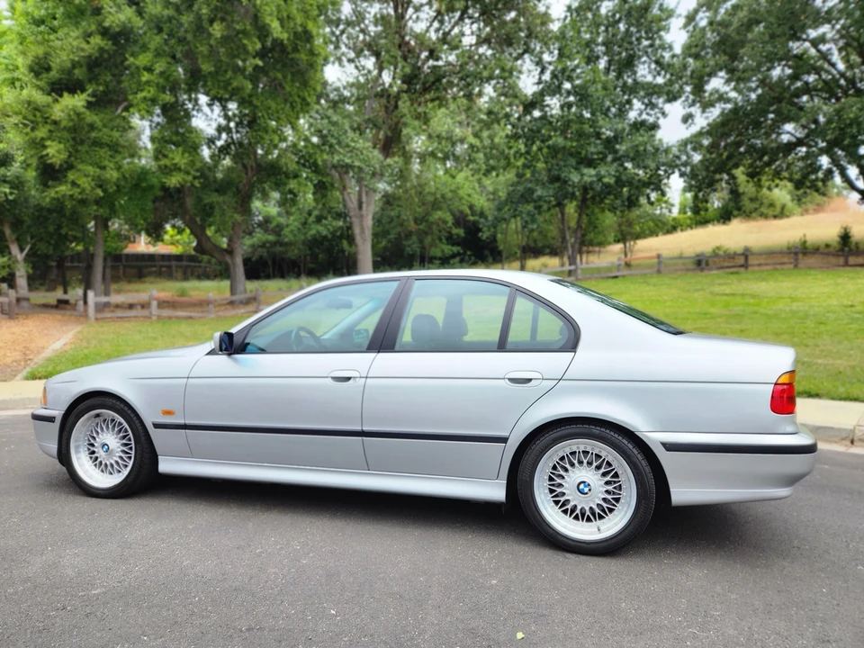 2000 BMW E39 5 Series - Image 12 of 31