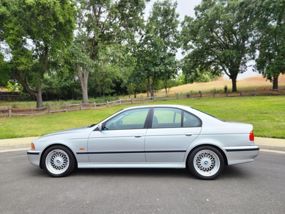 2000 BMW E39 5 Series - Image 11 of 31