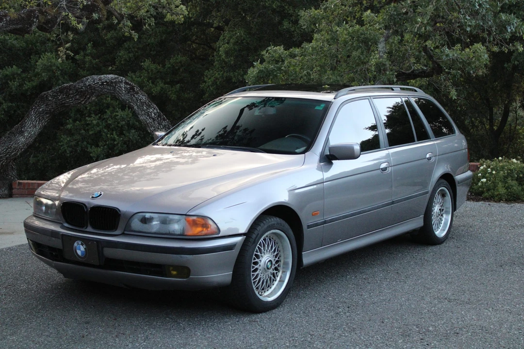 2000 BMW E39 5 Series - Image 2 of 31