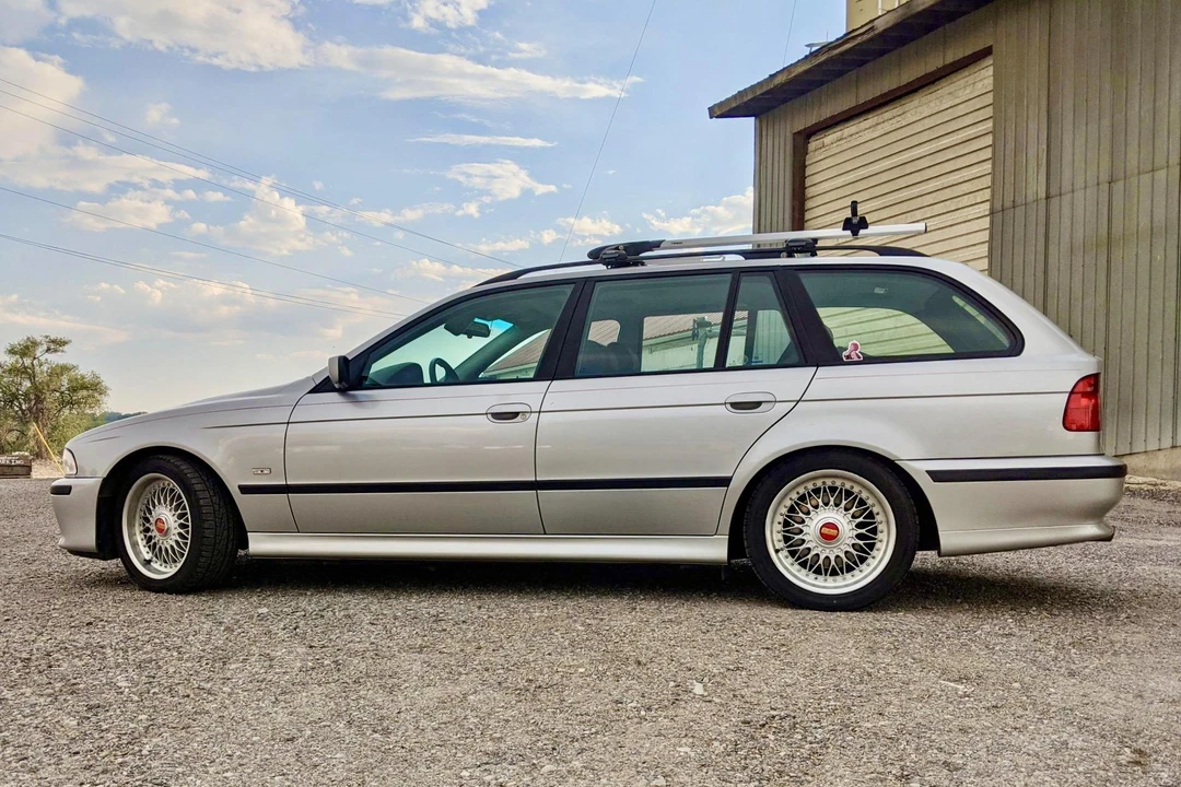 2000 BMW E39 5 Series - Image 2 of 31