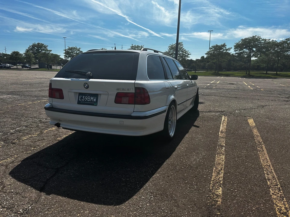 2000 BMW E39 5 Series - Image 28 of 31