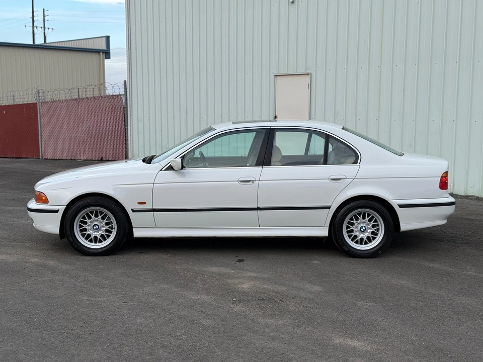 2000 BMW E39 5 Series - Image 7 of 31