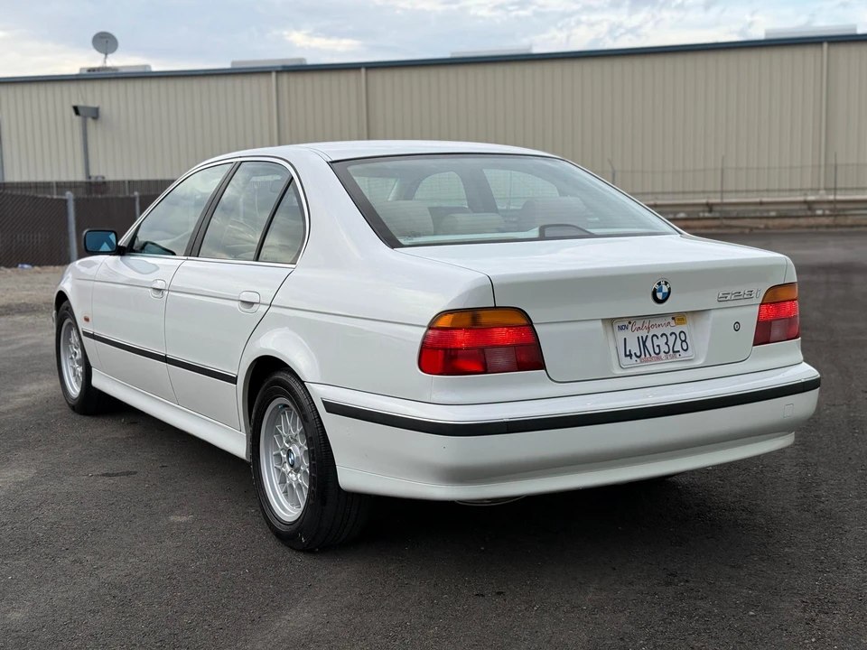 2000 BMW E39 5 Series - Image 8 of 31