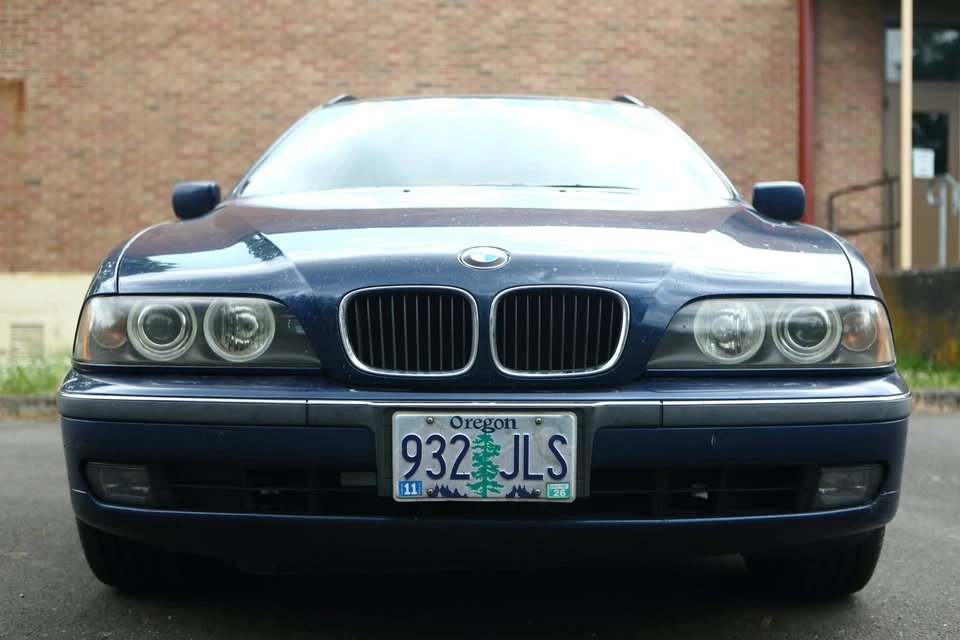 2000 BMW E39 5 Series - Image 9 of 16