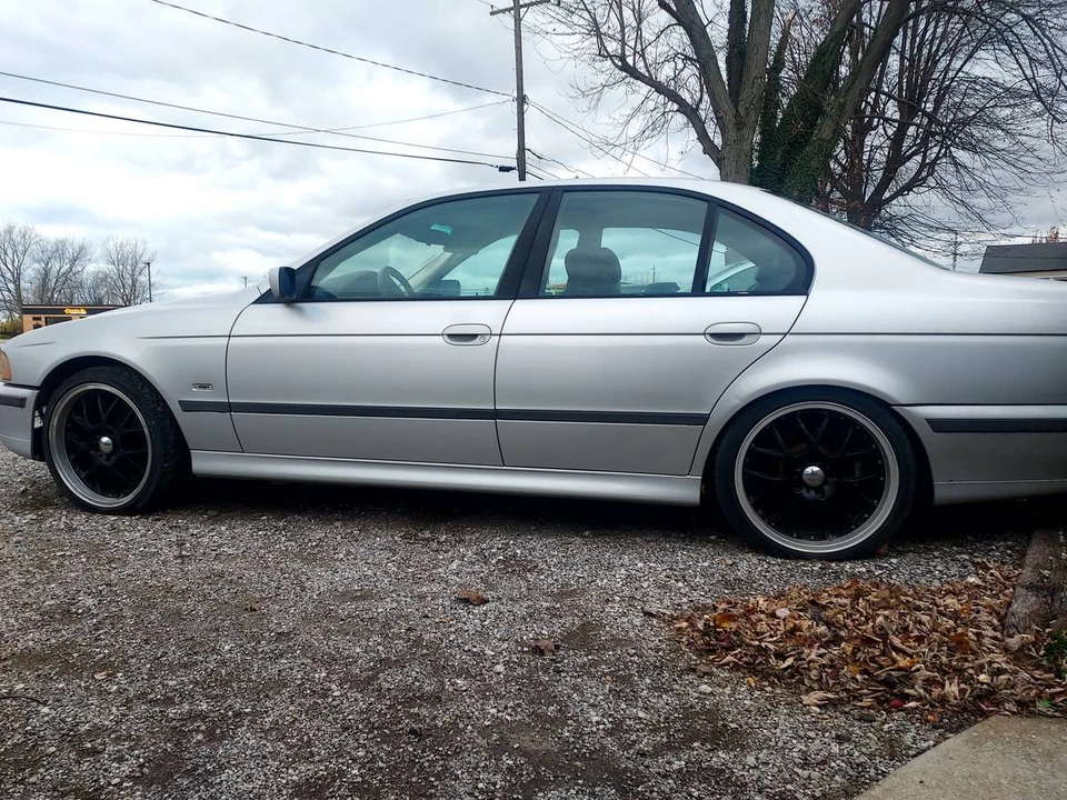 2000 BMW E39 540i - Image 3 of 13