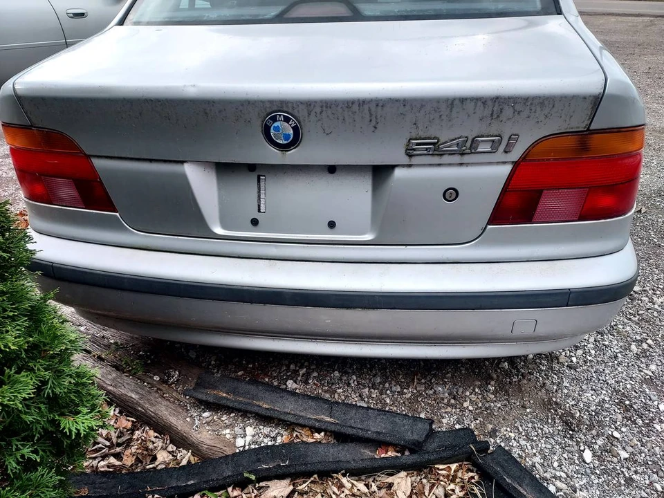 2000 BMW E39 540i - Image 4 of 13