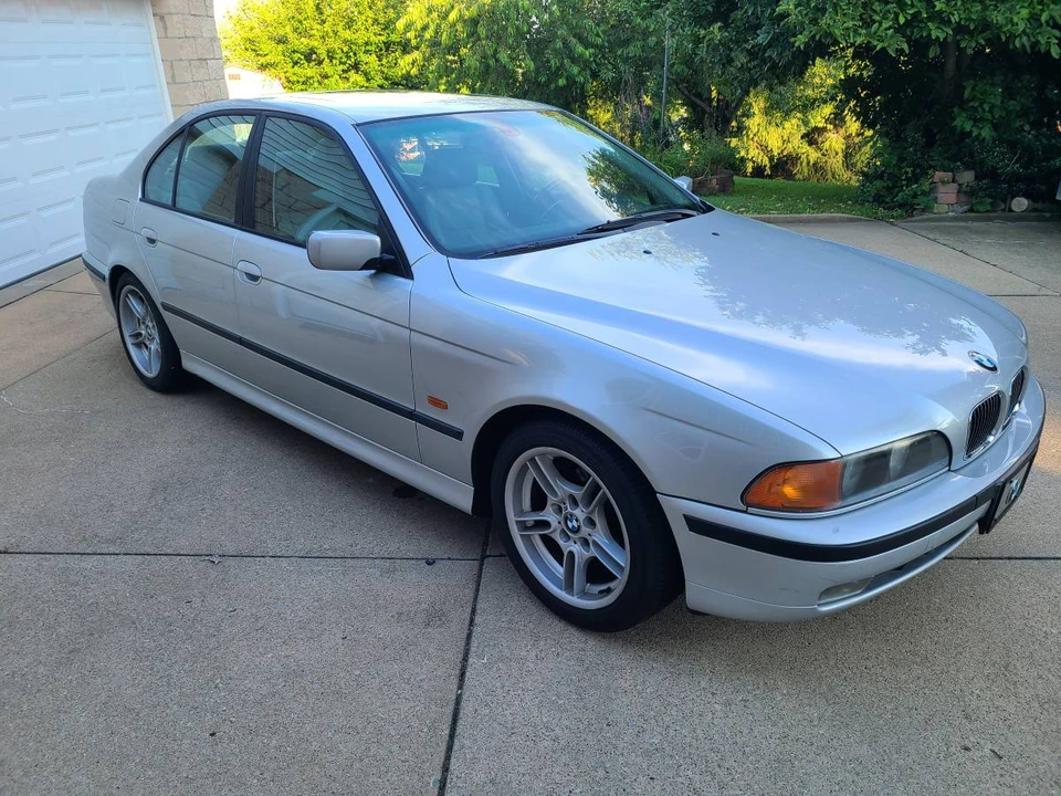2000 BMW E39 540i - Image 6 of 23