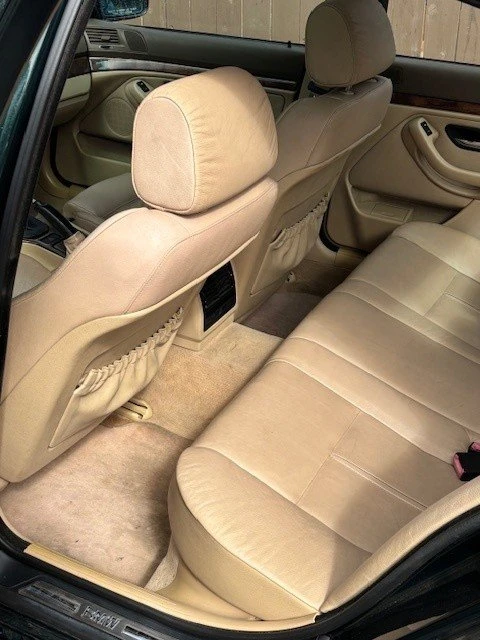 2000 BMW E39 540i - Image 16 of 19