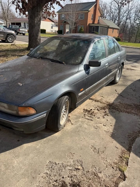 2000 BMW E39 540i - Image 8 of 8