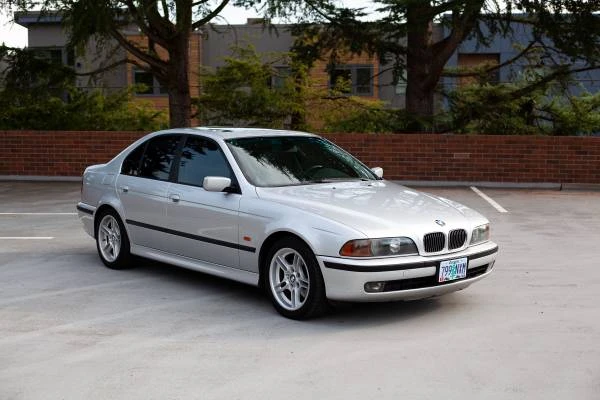 2000 BMW E39 540i - Image 2 of 11