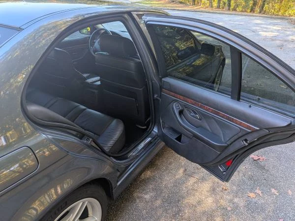 2000 BMW E39 540i - Image 11 of 18