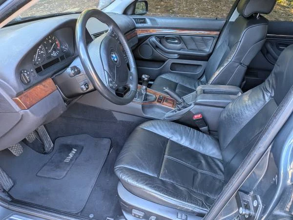2000 BMW E39 540i - Image 8 of 18
