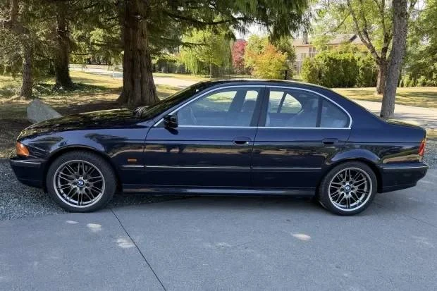 2000 BMW E39 540i - Image 24 of 24