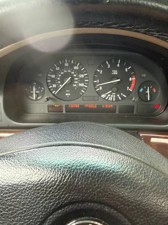 2000 BMW E39 540i - Image 7 of 9