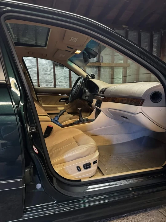 2000 BMW E39 540i - Image 12 of 20