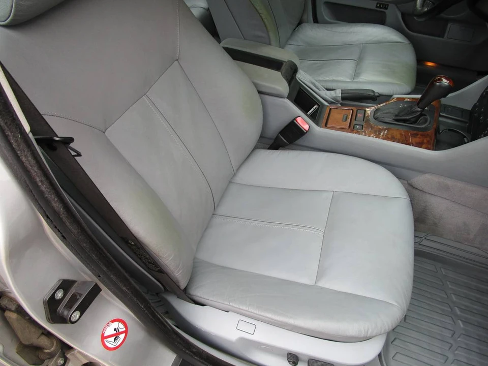 2000 BMW E39 540i - Image 17 of 22